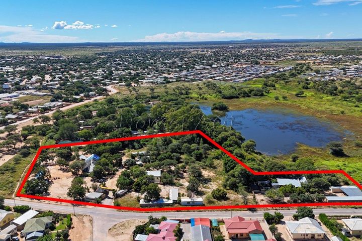 Office / Retail / Mixed Use For Sale in Otjiwarongo