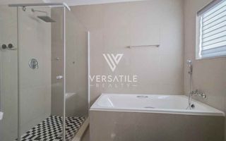 3 Bedroom House To Rent in Fairway Estate