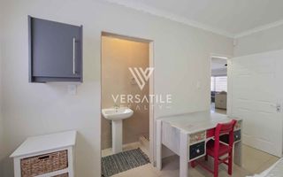 3 Bedroom House To Rent in Fairway Estate
