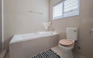 3 Bedroom House To Rent in Fairway Estate