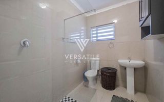 3 Bedroom House To Rent in Fairway Estate