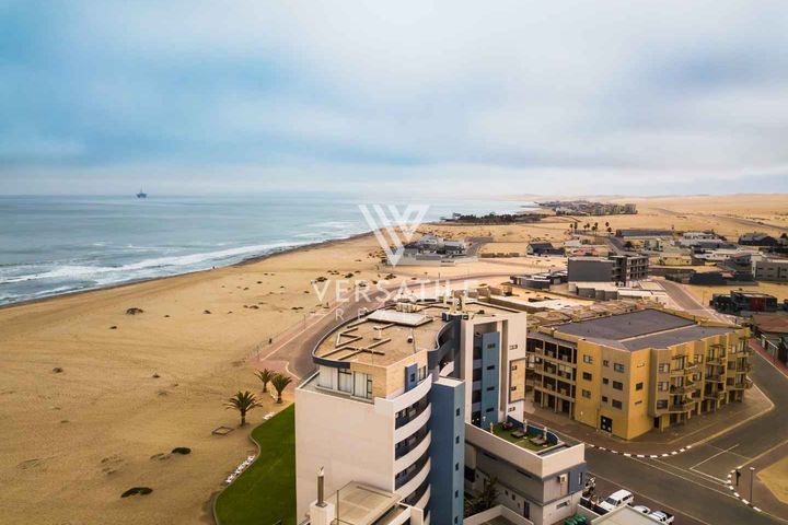 House For Sale in Dolphin Beach