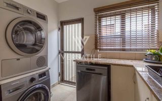 3 Bedroom House For Sale in Dolphin Beach