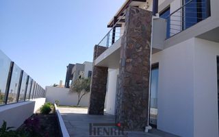 8 Bedroom House For Sale in Kramersdorf, Swakopmund