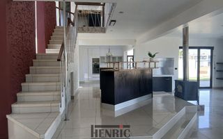 8 Bedroom House For Sale in Kramersdorf, Swakopmund