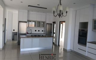 8 Bedroom House For Sale in Kramersdorf, Swakopmund