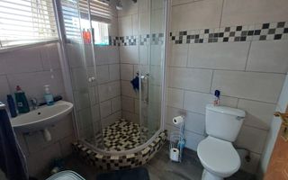 5 Bedroom House For Sale in Meersig