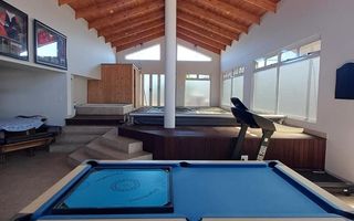 5 Bedroom House For Sale in Meersig