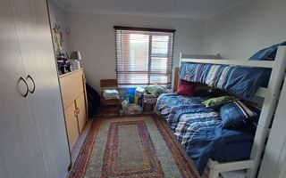 5 Bedroom House For Sale in Meersig