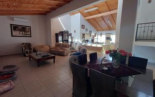 5 Bedroom House For Sale in Meersig