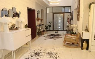 5 Bedroom House For Sale in Auasblick, Windhoek