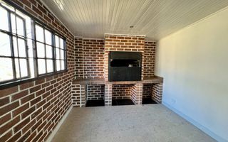 6 Bedroom House To Rent in Eros, Windhoek