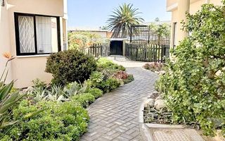 2 Bedroom Apartment To Rent in Swakopmund Central, Swakopmun...