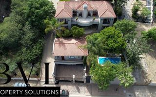 5 Bedroom House For Sale in Eros, Windhoek