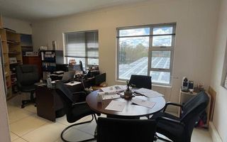 Office / Retail / Mixed Use For Sale in Windhoek West, Windh...