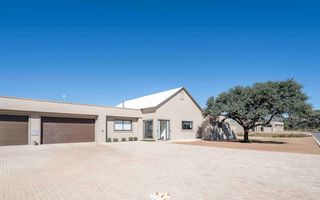 3 Bedroom House For Sale in Omeya, Windhoek