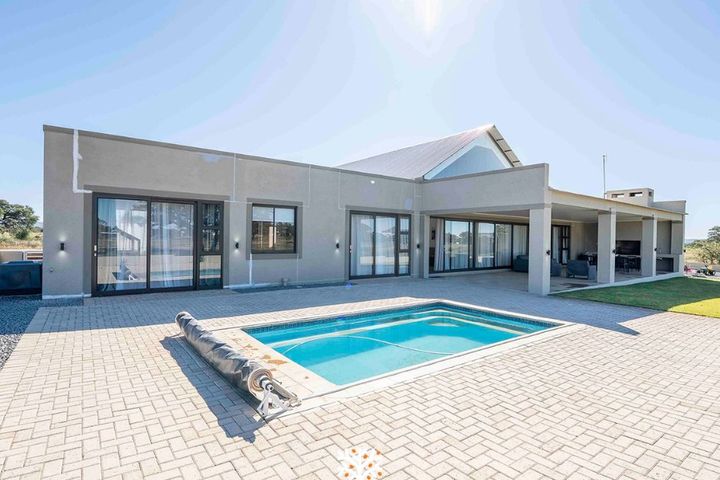3 Bedroom House For Sale in Omeya, Windhoek