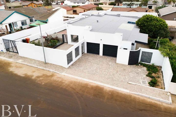 3 Bedroom House For Sale in Vineta, Swakopmund