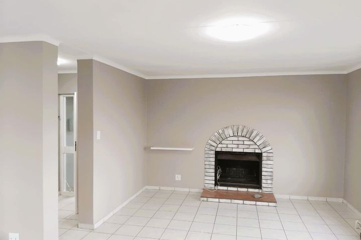 4 Bedroom House To Rent in Vineta, Swakopmund
