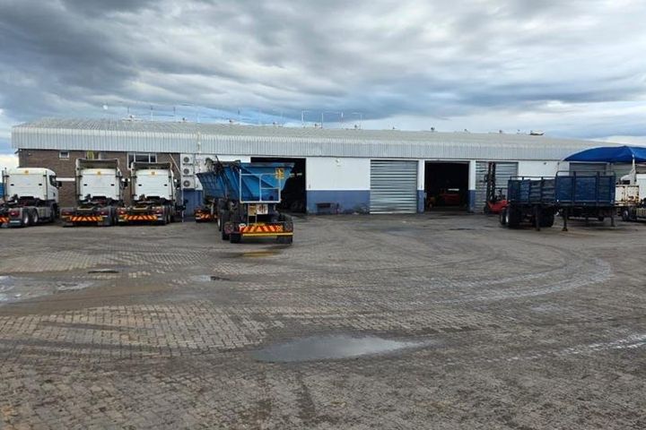 Industrial For Sale in Brakwater, Windhoek