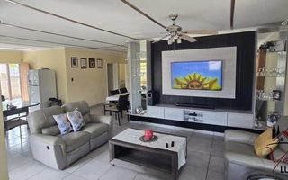 2 Bedroom House For Sale in Okahandja