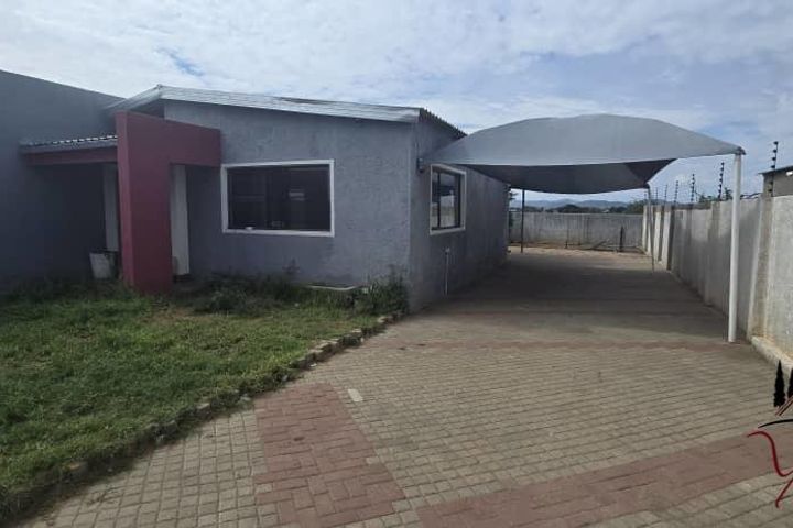2 Bedroom House For Sale in Okahandja