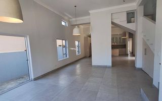 4 Bedroom House For Sale in Swakopmund Central, Swakopmund