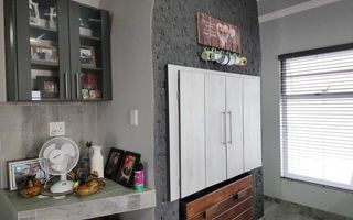 3 Bedroom House For Sale in Sunbay, Henties Bay
