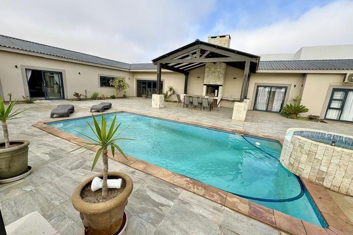 3 Bedroom House To Rent in Meersig