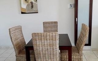 2 Bedroom Apartment To Rent in Lagoon