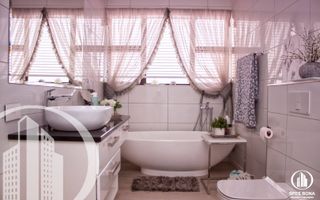 4 Bedroom House For Sale in Auasblick, Windhoek
