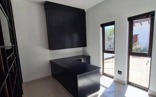 4 Bedroom House For Sale in Kramersdorf, Swakopmund