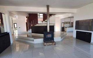 4 Bedroom House For Sale in Kramersdorf, Swakopmund