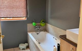2 Bedroom House To Rent in Avis, Windhoek