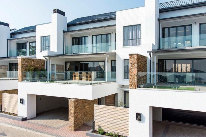 4 Bedroom House To Rent in Klein Windhoek, Windhoek