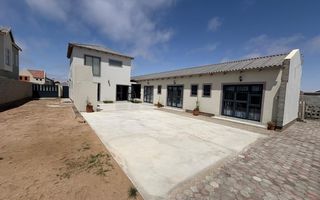 4 Bedroom House To Rent in Meersig