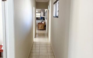 4 Bedroom House To Rent in Meersig