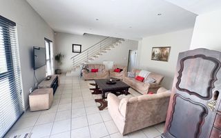 4 Bedroom House To Rent in Meersig