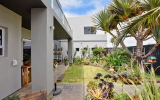 3 Bedroom House For Sale in Lagoon