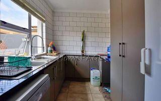 3 Bedroom House For Sale in Lagoon