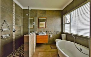 3 Bedroom House For Sale in Lagoon