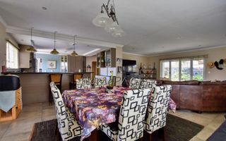 3 Bedroom House For Sale in Lagoon