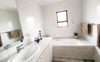 3 Bedroom House For Sale in Swakopmund Central, Swakopmund