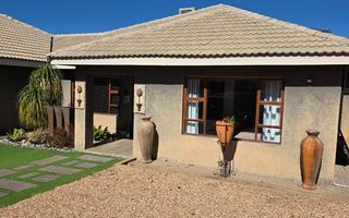 4 Bedroom House For Sale in Finkenstein, Windhoek
