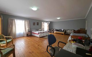2 Bedroom House For Sale in Meersig