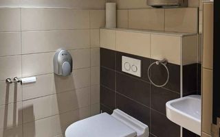 Office / Retail / Mixed Use To Rent in Windhoek Central, Win...