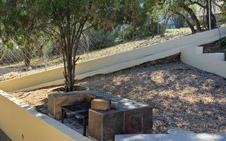 3 Bedroom House To Rent in Luxury Hill, Windhoek
