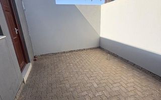 1 Bedroom Apartment To Rent in Dolphin Beach