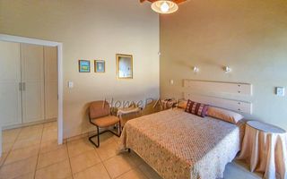 3 Bedroom House For Sale in Henties Bay Central, Henties Bay