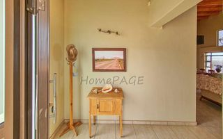 3 Bedroom House For Sale in Henties Bay Central, Henties Bay